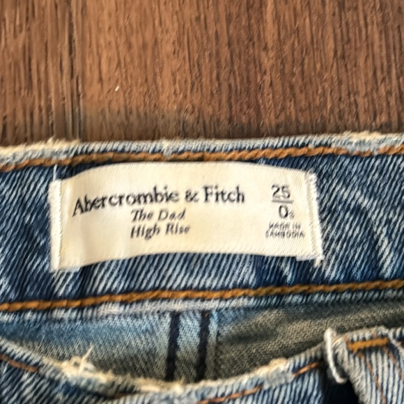 Abercrombie & Fitch The Dad High Rise Jean - Picture 3 of 6